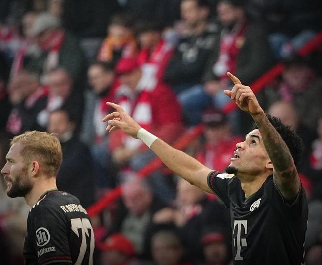 青岛快节奏打法极具观赏性（青岛高节奏打法赏心悦目）