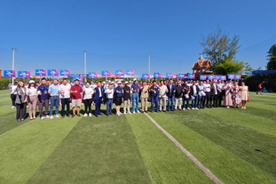 篮球勇士教练组进行临场换人调整收好效果（勇士教练组临场换人调整，收效显著）