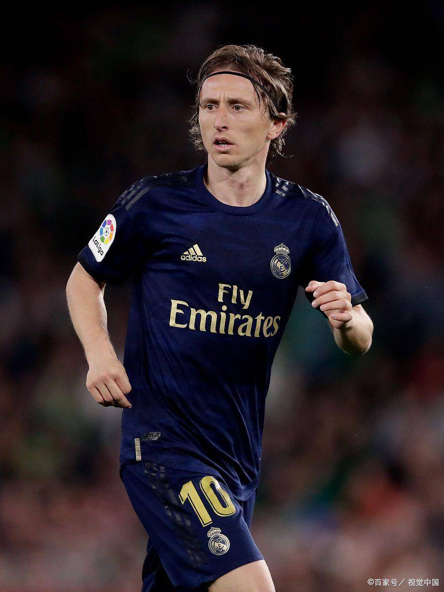 恩佐：为了转会切尔西曾求过鲁伊-科斯塔，很感谢他放我走（恩佐：为转投切尔西曾求鲁伊-科斯塔，感激其放行）