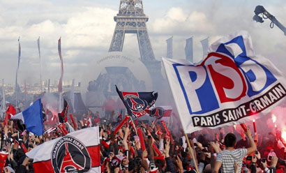 葡萄牙队首夺U17世界杯冠军，C罗：祝贺世界冠军🏆（葡萄牙U17首次加冕世界杯，C罗致贺：恭喜世界冠军🏆）